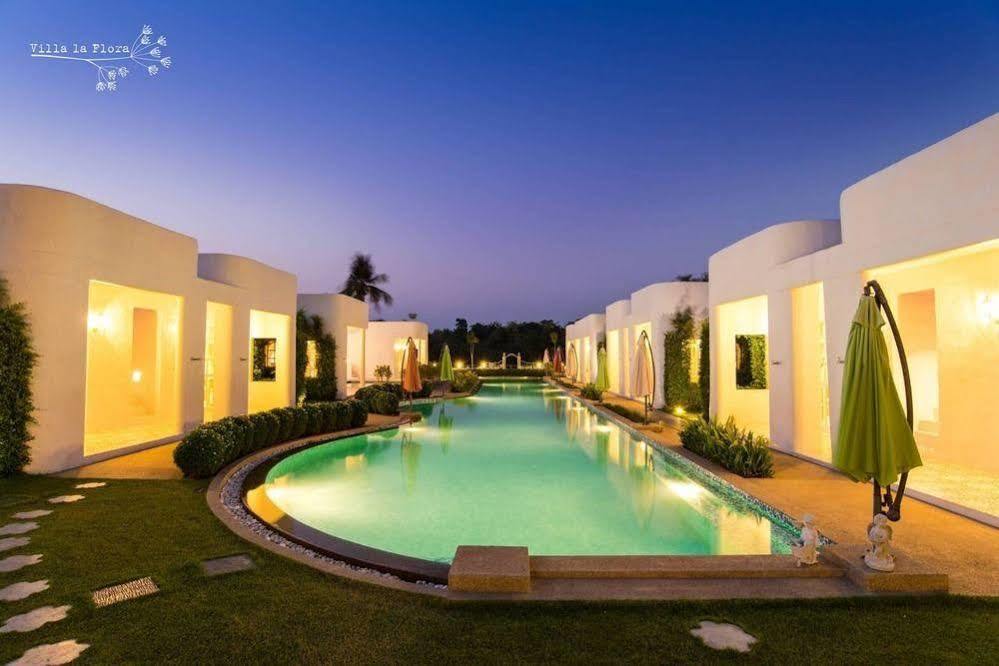 Villa La Flora Kanchanaburi Dış mekan fotoğraf
